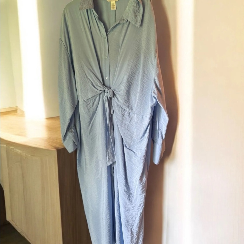H&M Womes Sz XL (runs big) baby blue tie dress Coastal Beachy Summer plus size